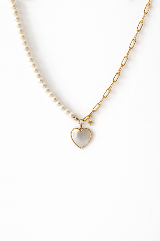Collier Offset coeur nacré
