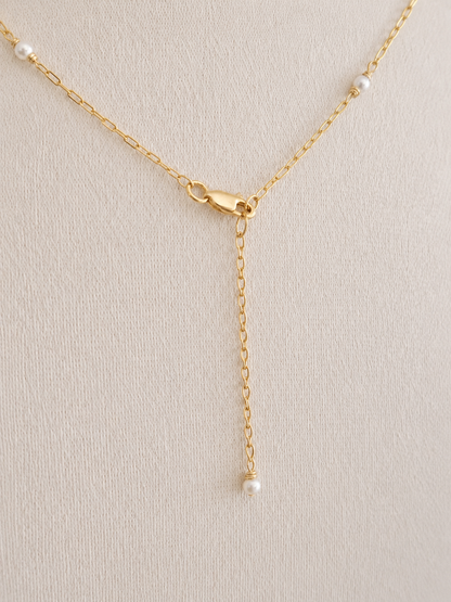 GEMME Blanche — Le collier ras de cou